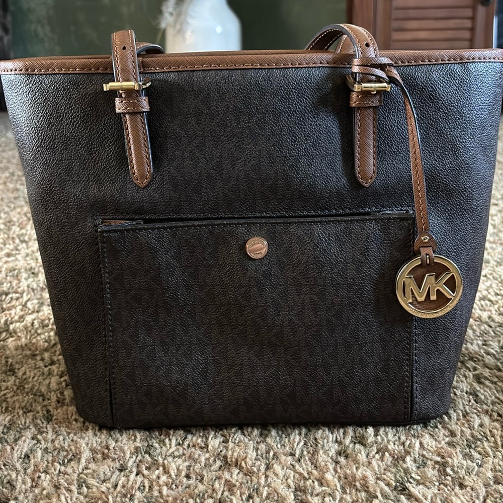 Elegant Brown Tote Bag
